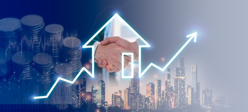 Investment,Planning,,Business,Real,Estate,Concept,,Interest,Rate.,Businessman,Shaking